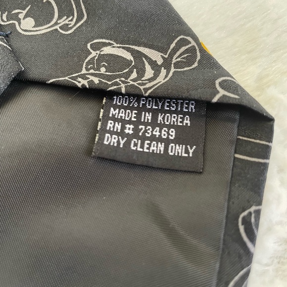 DISNEY POOH Winnie The Pooh Neck Tie OS - Picture 8 of 10